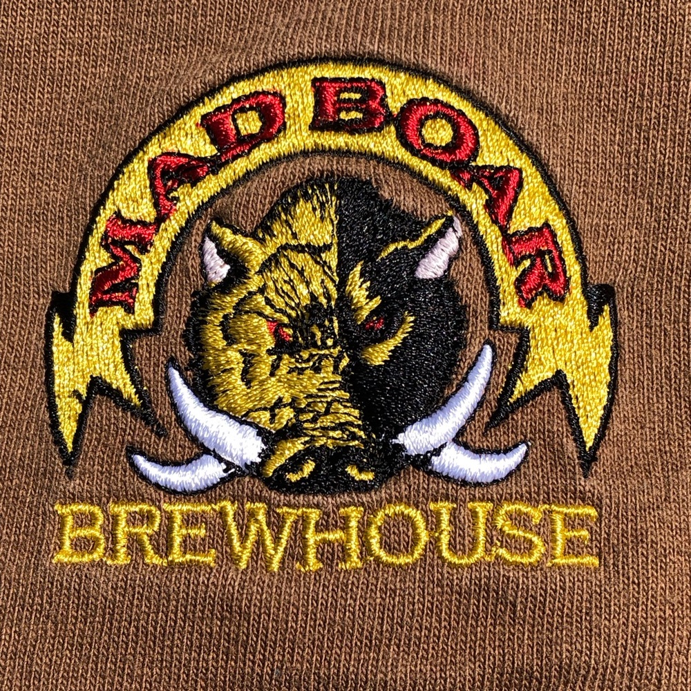 Vintage y2k Mad Boar Brewhouse Embroidered Logo Short Sleeve Henley Tee, Size 2X
